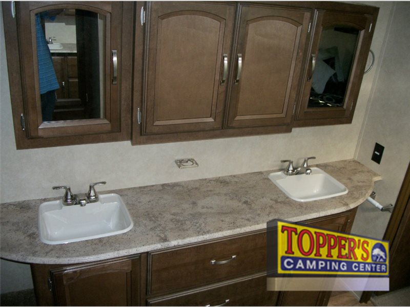 Forest River Wildwood Heritage Glen Fifth Wheel Double Sinks