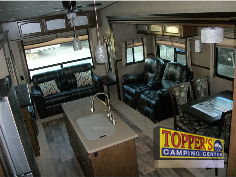 Forest River Wildwood Heritage Glen Fifth Wheel Living Area