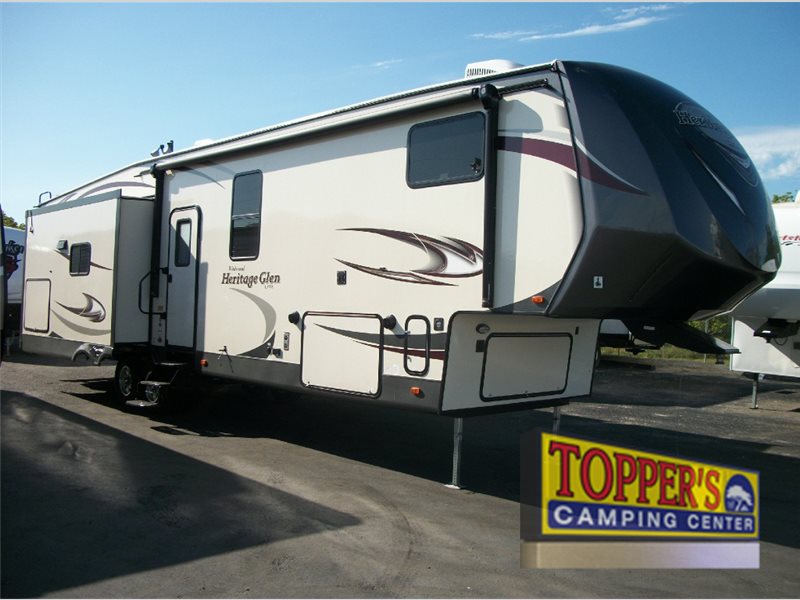 Forest River Wildwood Heritage Glen Fifth Wheel