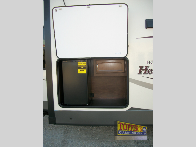 Wildwood Heritage Glen Fifth Wheel Outdoor Refrigerator