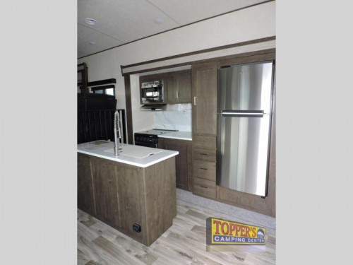 Wildwood Heritage Glen Fifth Wheel Kitchen