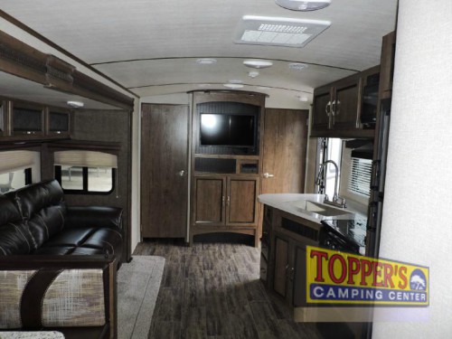 Cruiser Radiance 30DS Ultra Lite Travel Trailer Interior