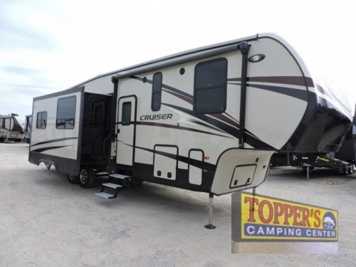 CrossRoads Cruiser 3351BH Fifth Wheel