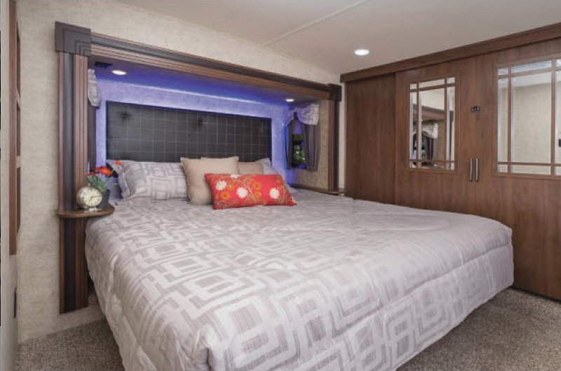 bedroom in sandpiper